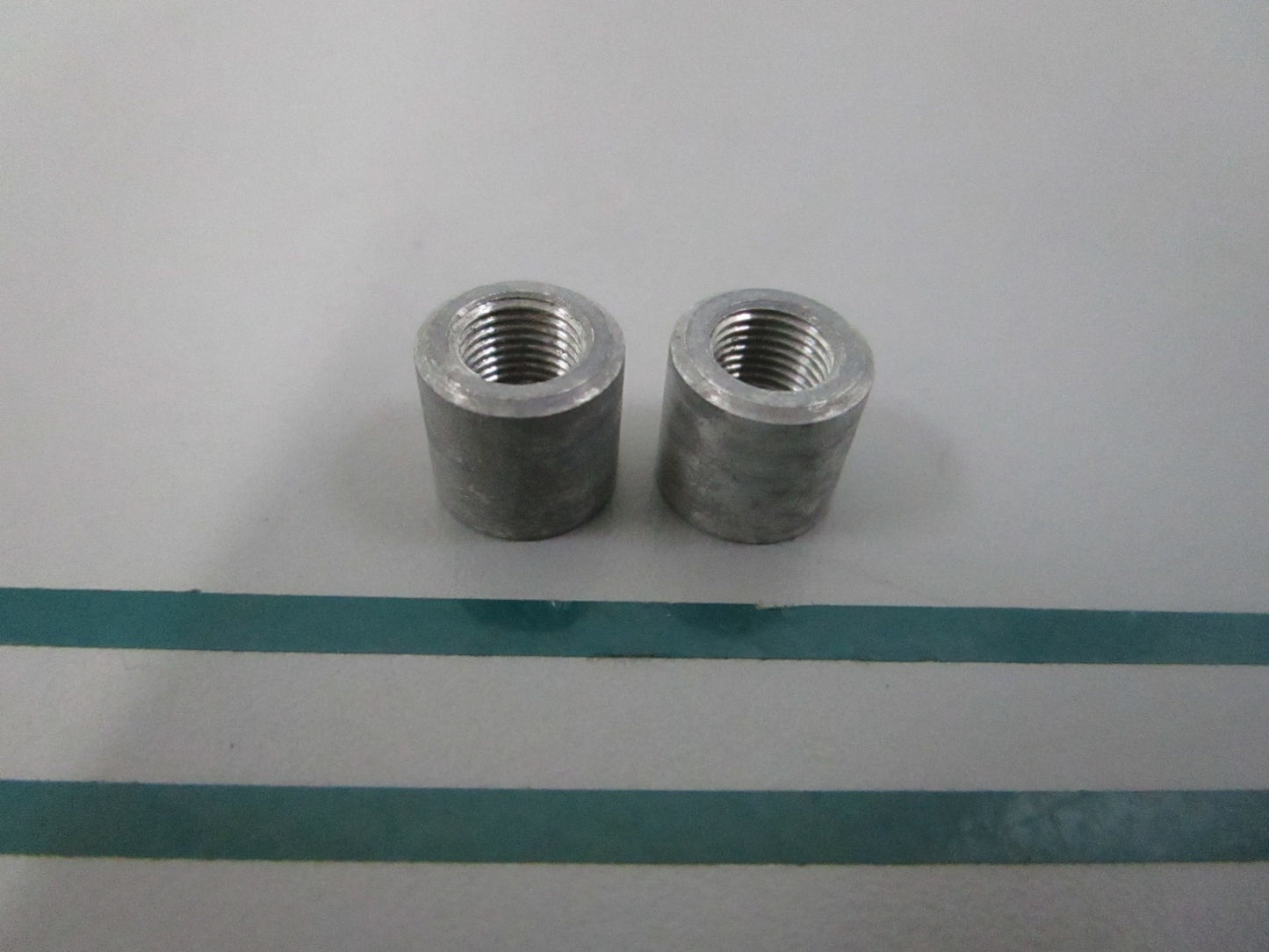 NEW OEM (LOT OF 2) 303939 0303939 OMC Johnson Evinrude Needle Valve Bushing 0810