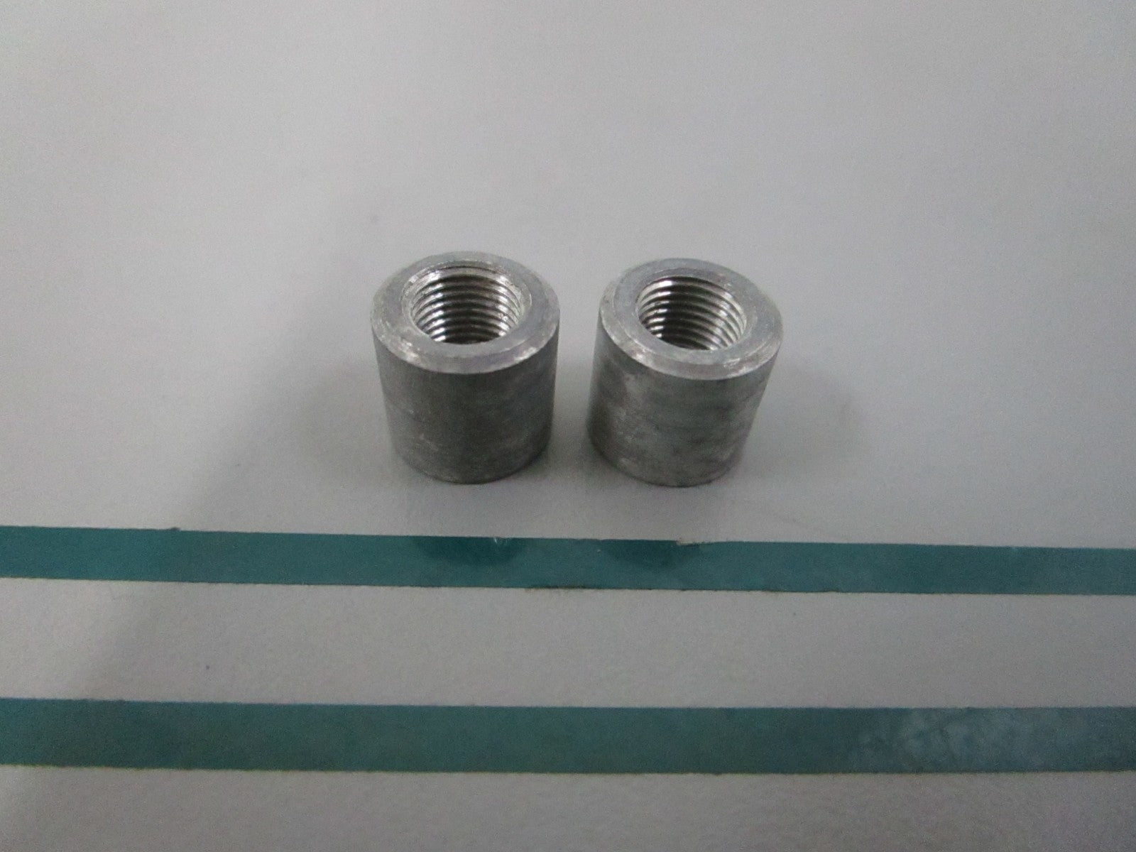 NEW OEM (LOT OF 2) 303939 0303939 OMC Johnson Evinrude Needle Valve Bushing 0810