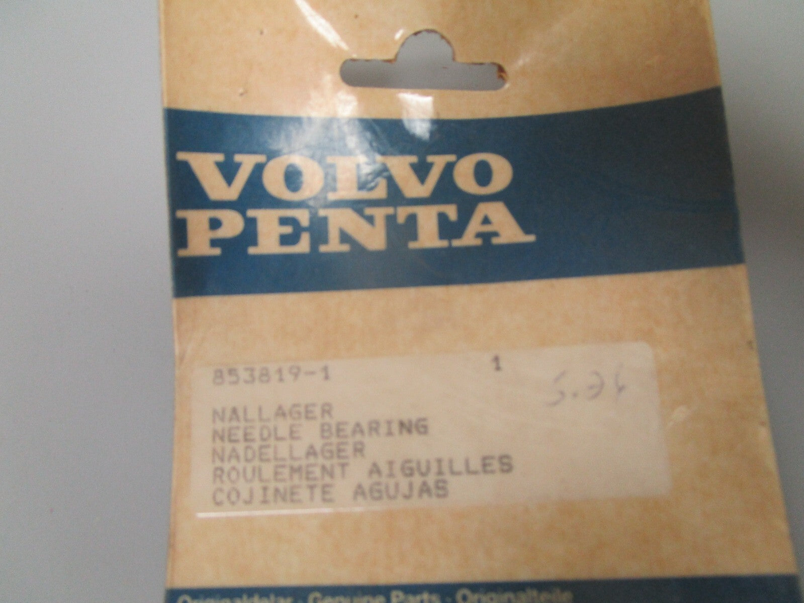 *NEW OEM* 0810 Volvo Penta Needle Bearing 853819