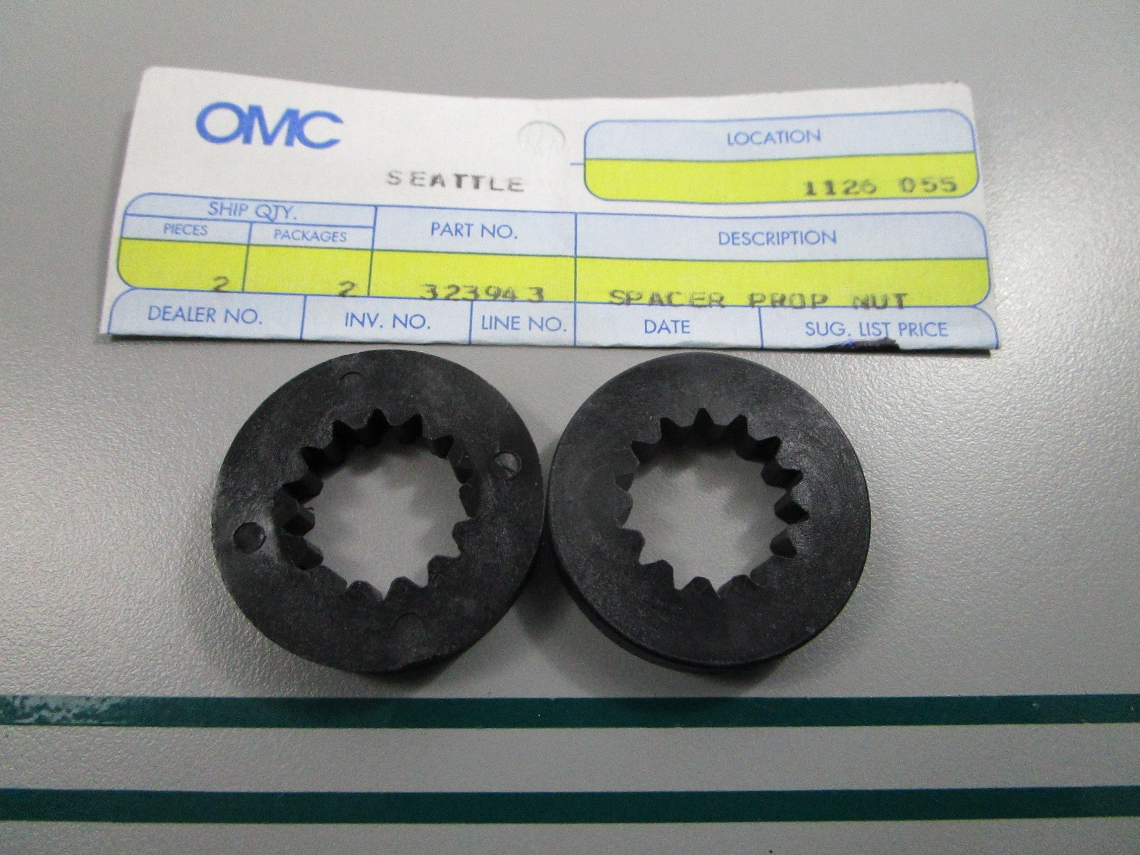 NEW OEM (LOT OF 2) 323943 0323943  OMC Johnson Evinrude Prop Nut Spacer 0810