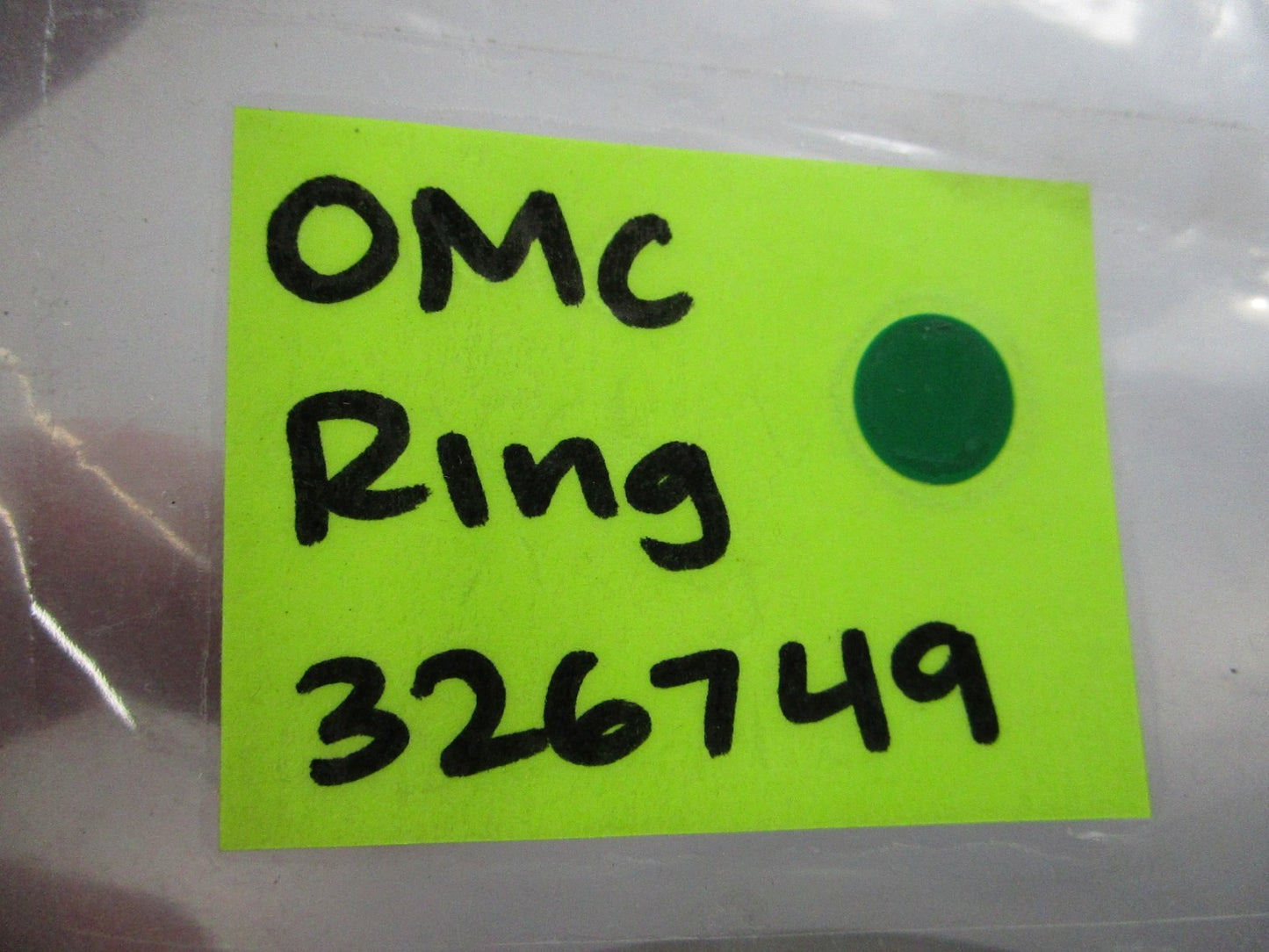 NEW OEM 326749 0326749 OMC Johnson Evinrude Ring 0810