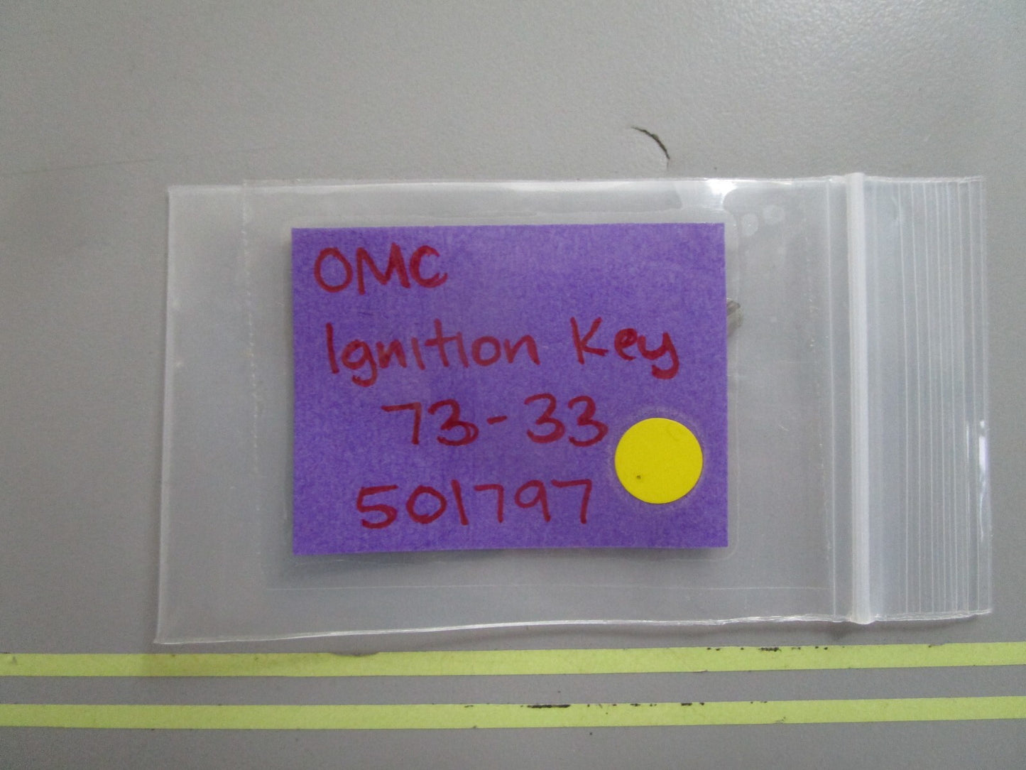 *NEW OEM* 0810 OMC Johnson Evinrude Ignition Key 73-33 501797 0501797