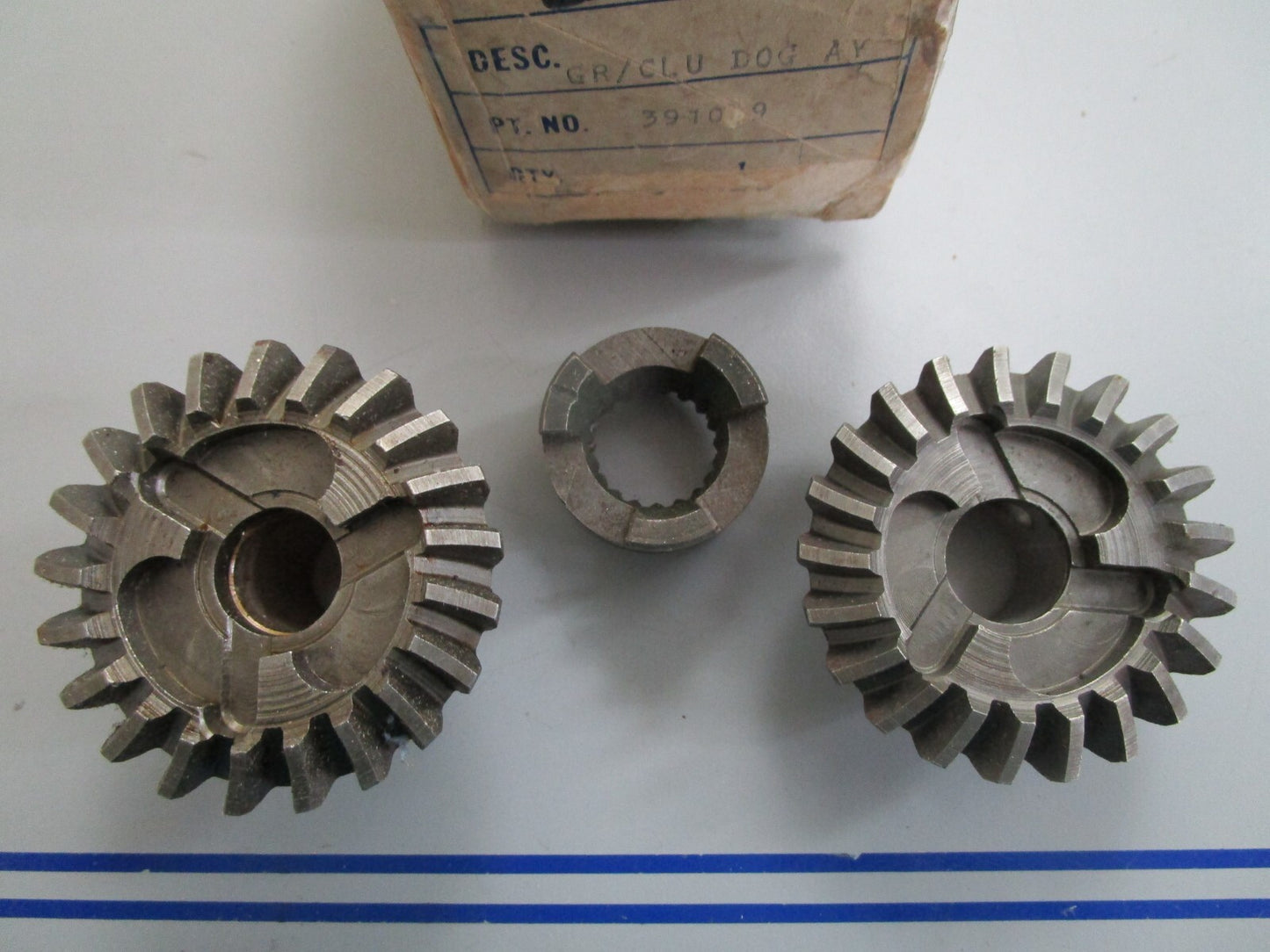 *NEW OEM* 0820 OMC Johnson Evinrude Gear & Clutch Kit 391019 0391019