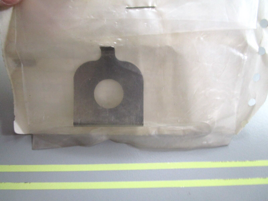 *NEW OEM* 0810 OMC Johnson Evinrude Spring 333765 0333765