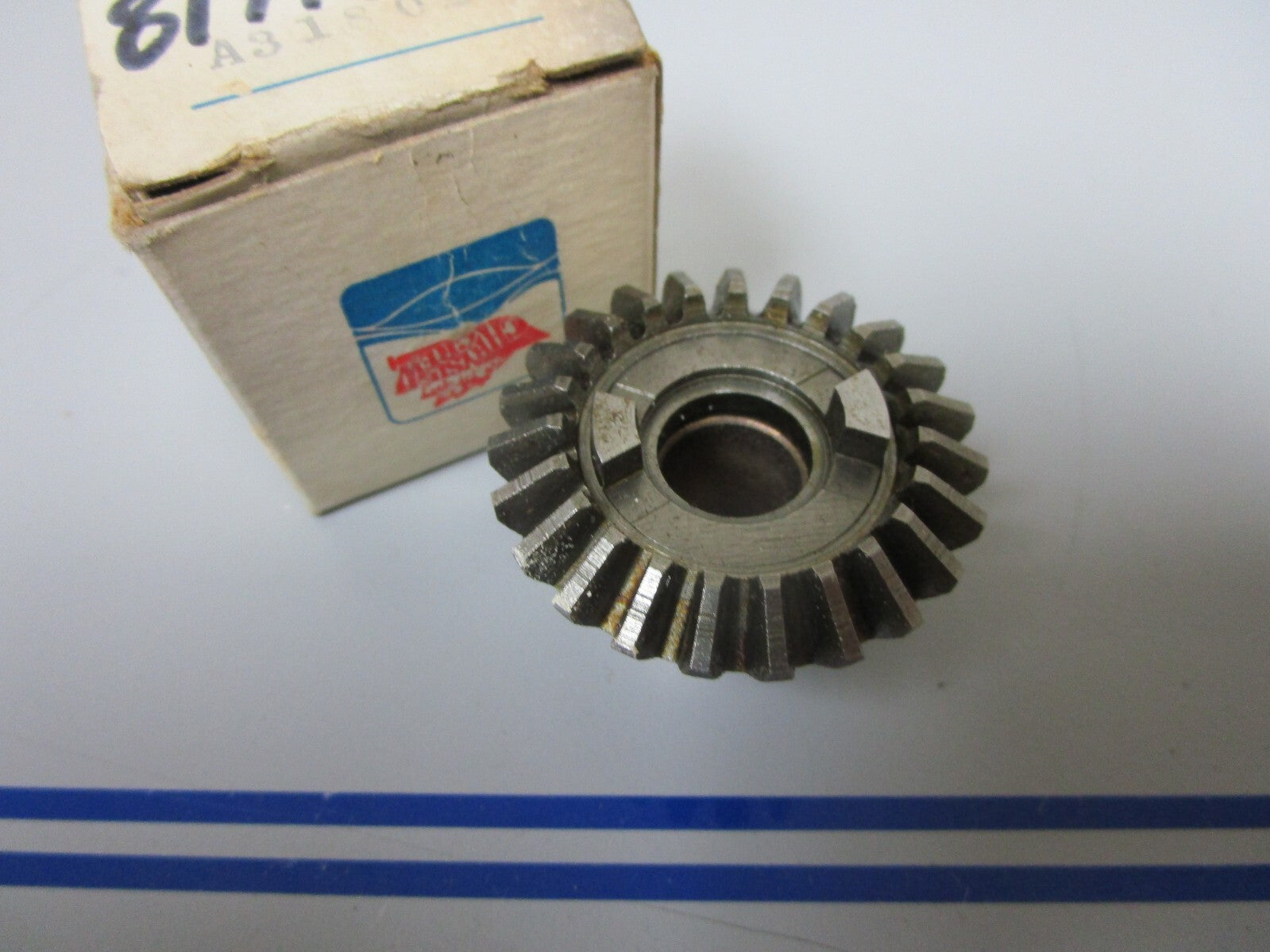 *NEW OEM* 0810 Mercury Chrysler Lower Unit Gear 817770A3