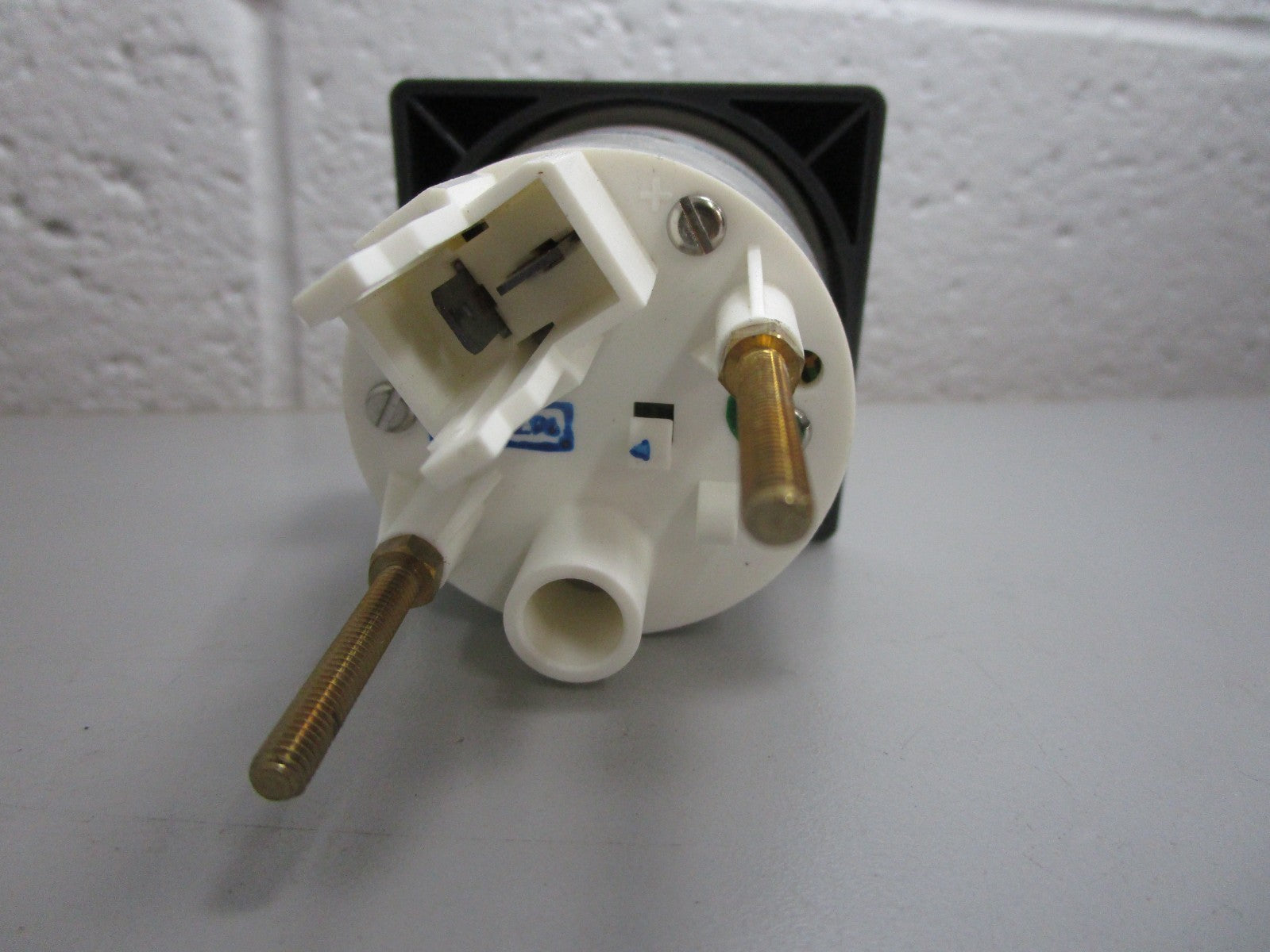 *NEW OEM* 0820 VDO 12/24V Hourmeter 339-201