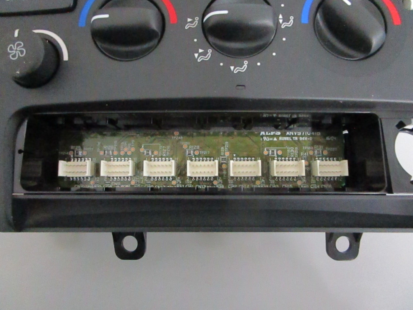 NEW OEM 30746024 Volvo Penta Climate Control Unit 0820