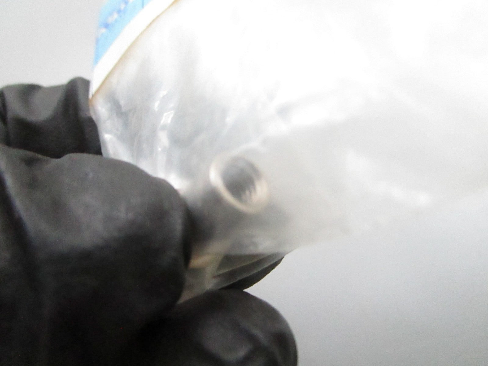 *NEW OEM* 0810 Volvo Penta Rivet Nut 853760