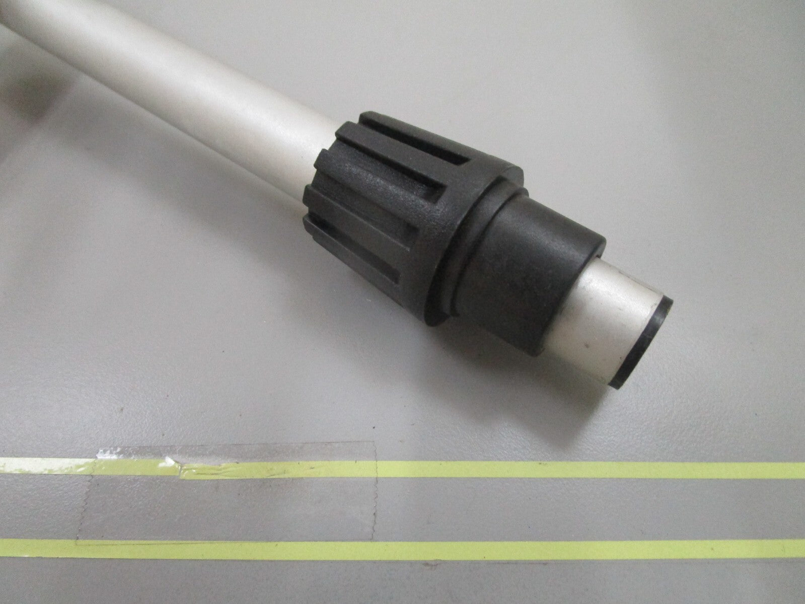 *NEW* 0810 Attwood Bi-Color Stowaway Plug-In Pole Light 5092-14-7