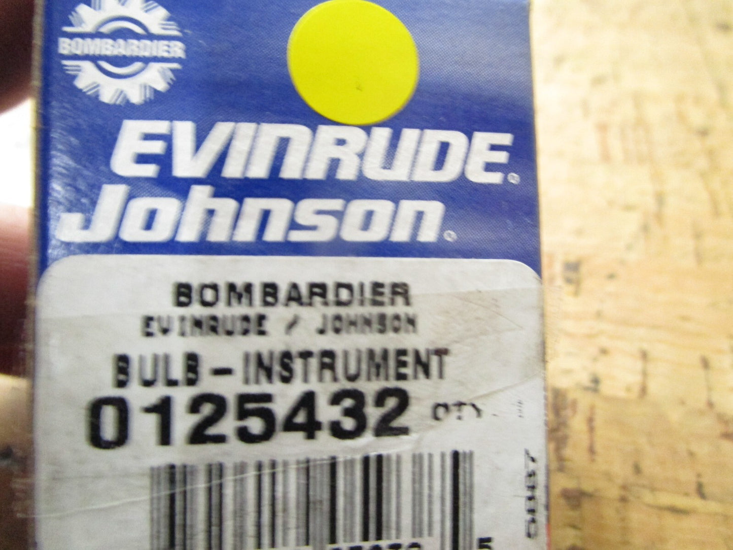 *NEW OEM* 0810 OMC Johnson Evinrude Instrument Bulb 125432 0125432