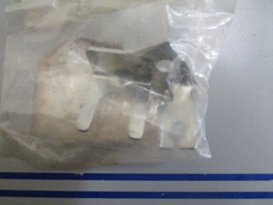 *NEW OEM* 0810 Yamaha Stay 689-15774-40-00