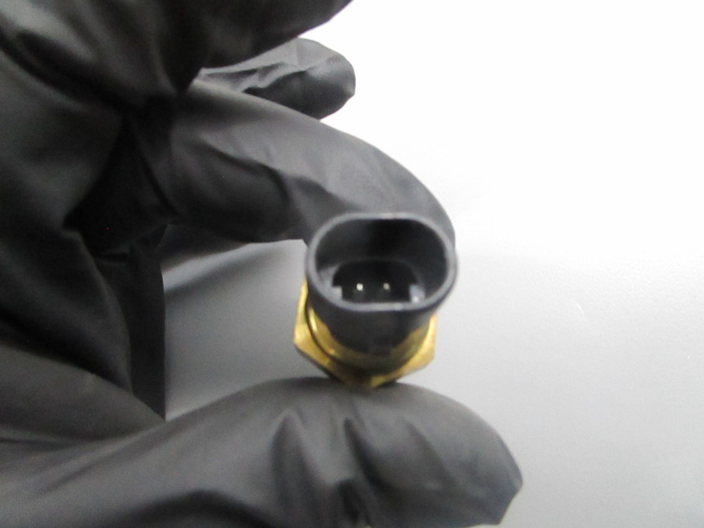 *NEW OEM* 0810 Cummins Temperature Sensor 3865346