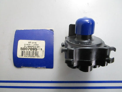 *NEW OEM* 0820 OMC Johnson Evinrude Oil Manifold Ay 5007095