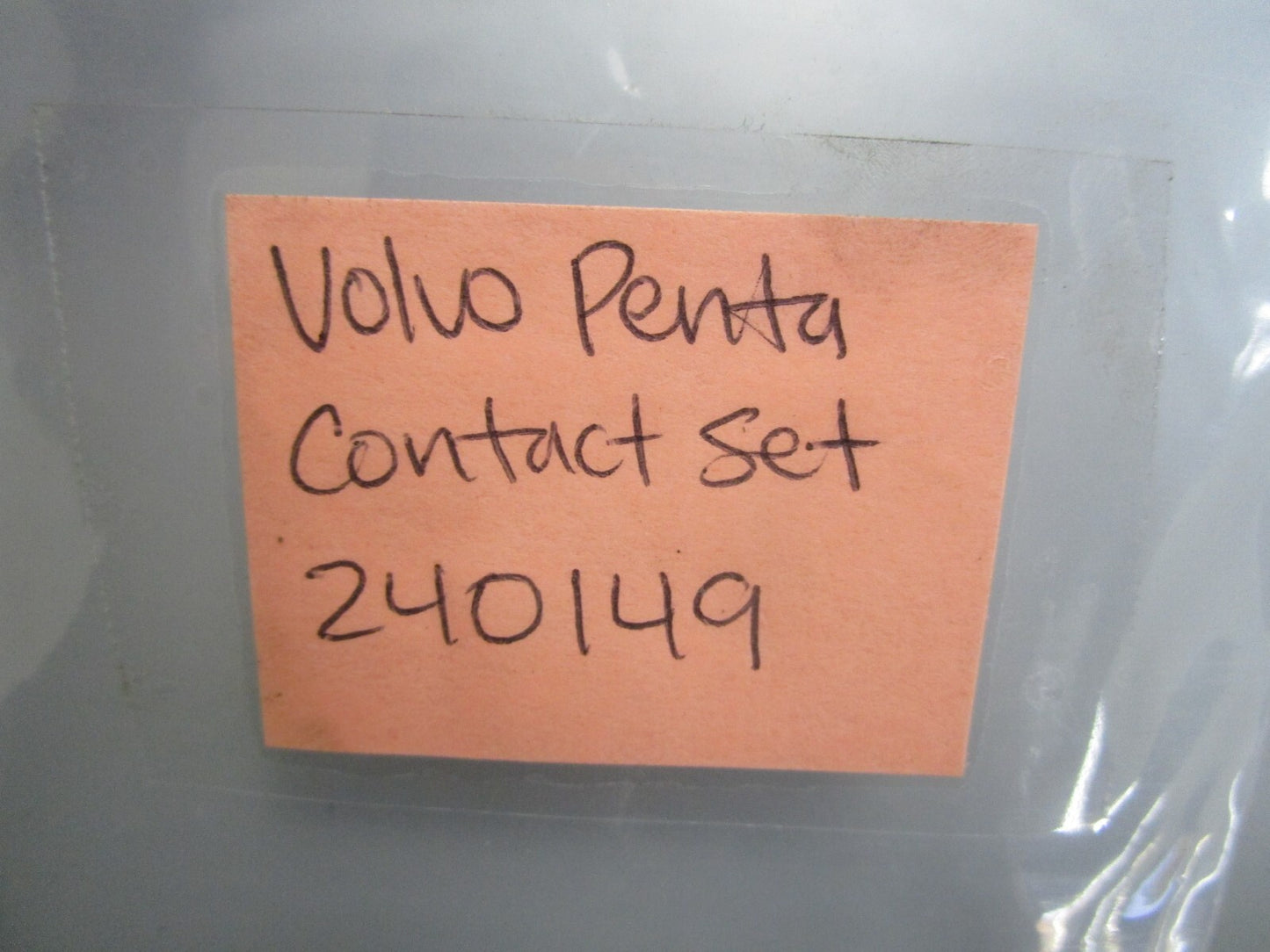 *NEW OEM* 0810 Volvo Penta Contact Set 240149