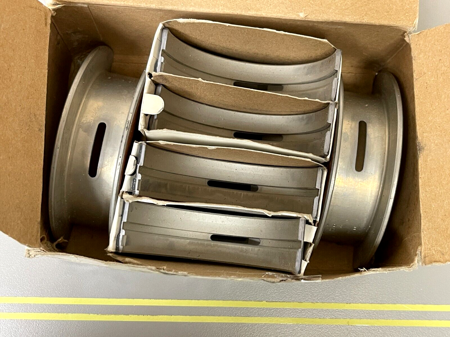 *NEW OEM* 0720 Mercury Quicksilver Crankshaft Bearing Set 23-853849