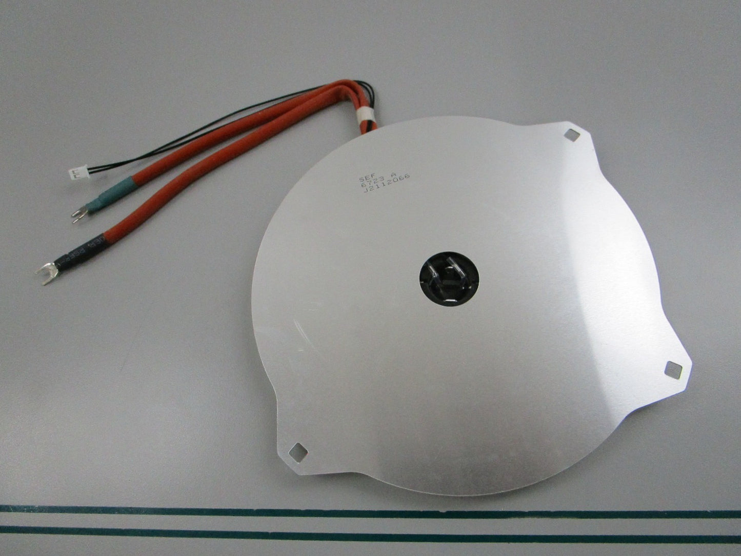 NEW OEM W10636723 Whirlpool Surface Element 0810