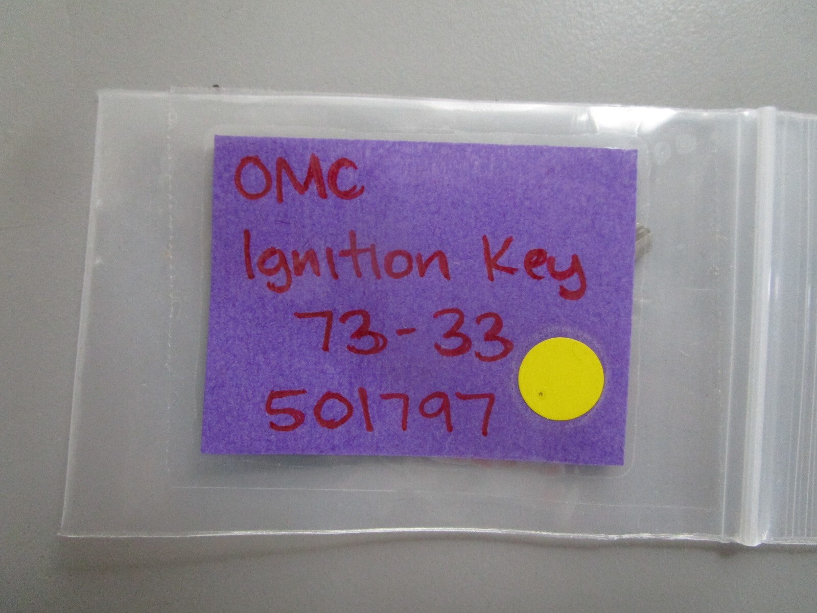 *NEW OEM* 0810 OMC Johnson Evinrude Ignition Key 73-33 501797 0501797