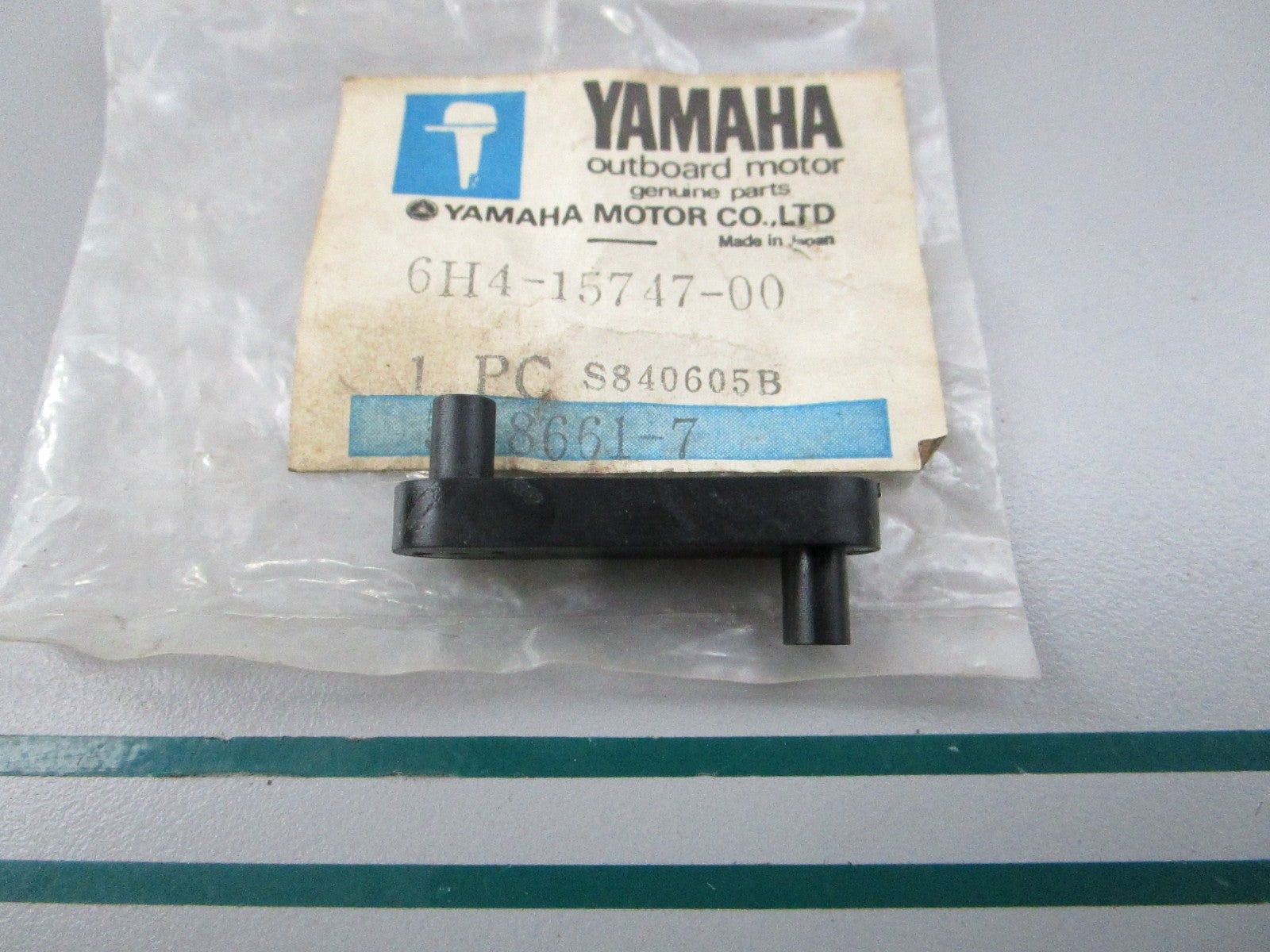 NEW OEM 6H4-15747-00-00 Yamaha Link 0810