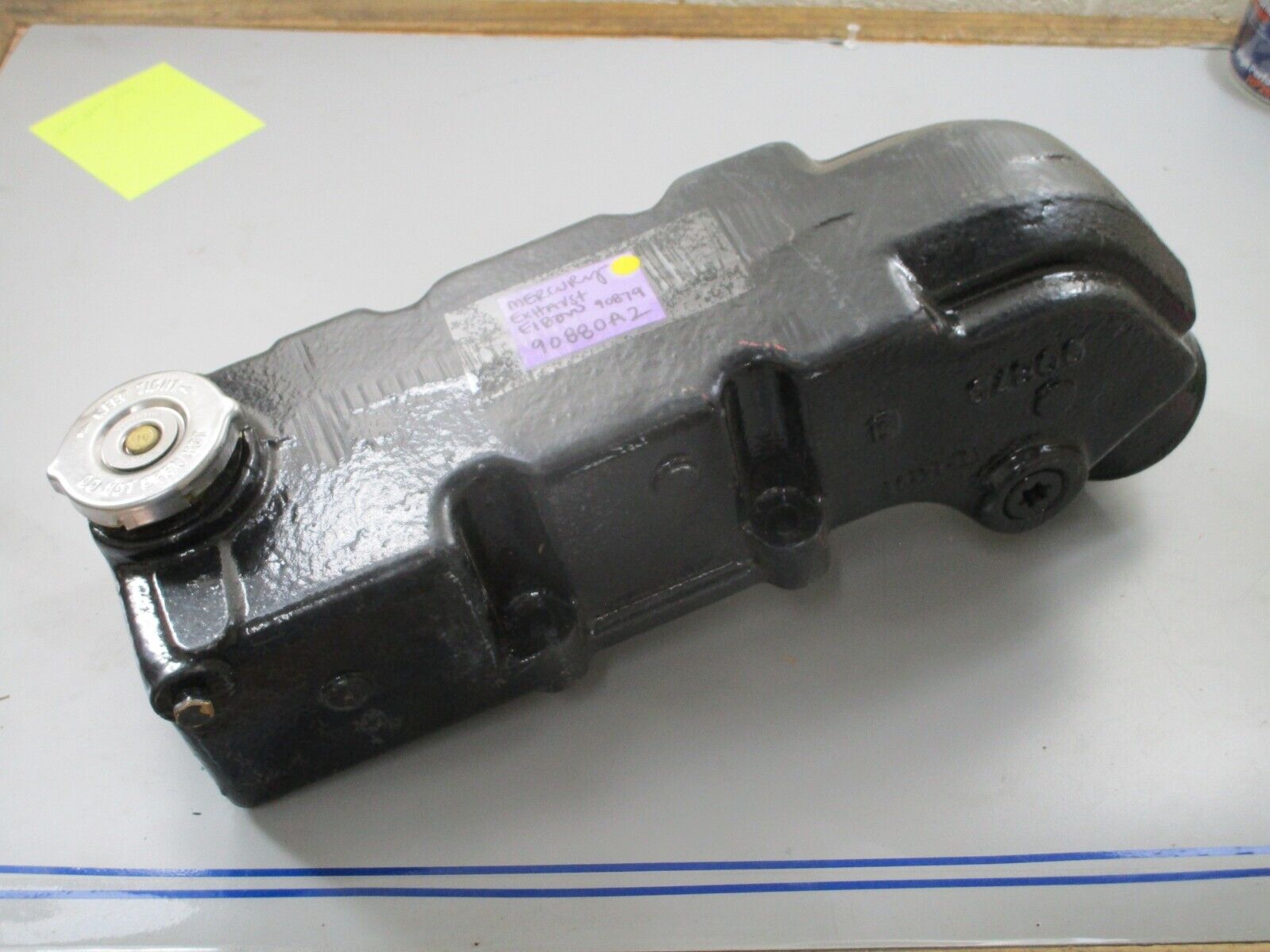 *NEW OEM* 0820 Mercury Exhaust Elbow 90879 90880A2