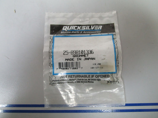 *NEW OEM* 0770 Mercury Quicksilver Grommet 25-898101336