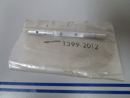 *NEW OEM* 0810 Mercury Quicksilver Throttle Shaft 1399-2012