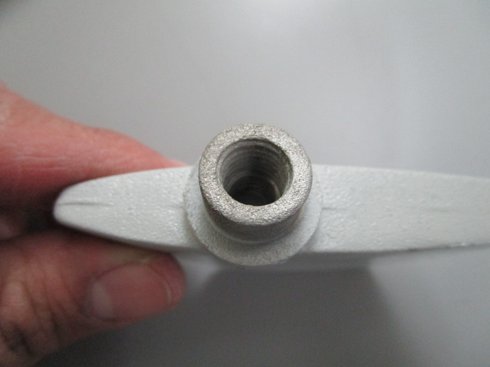 *NEW OEM* 0820 Volvo Penta Fin 854040