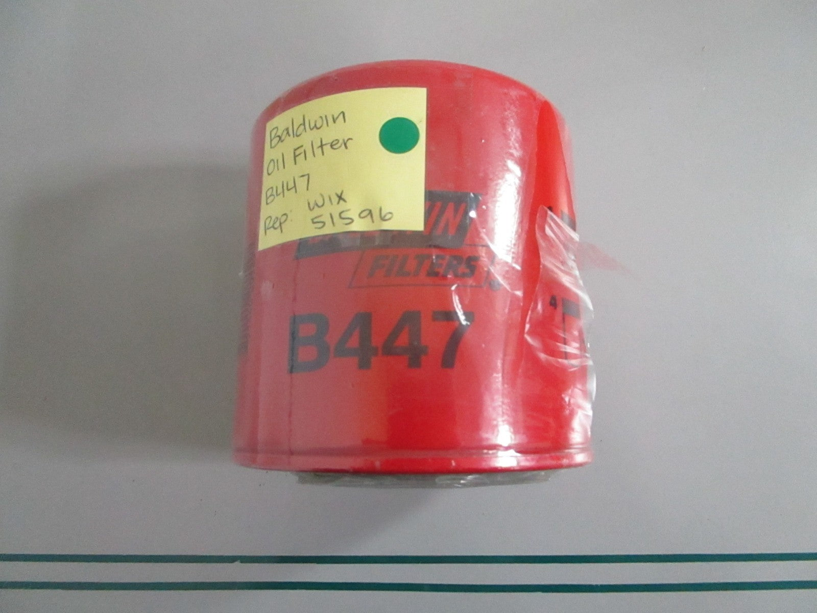 NEW B447 Baldwin Oil Filter Rep: 51596 Wix 0820