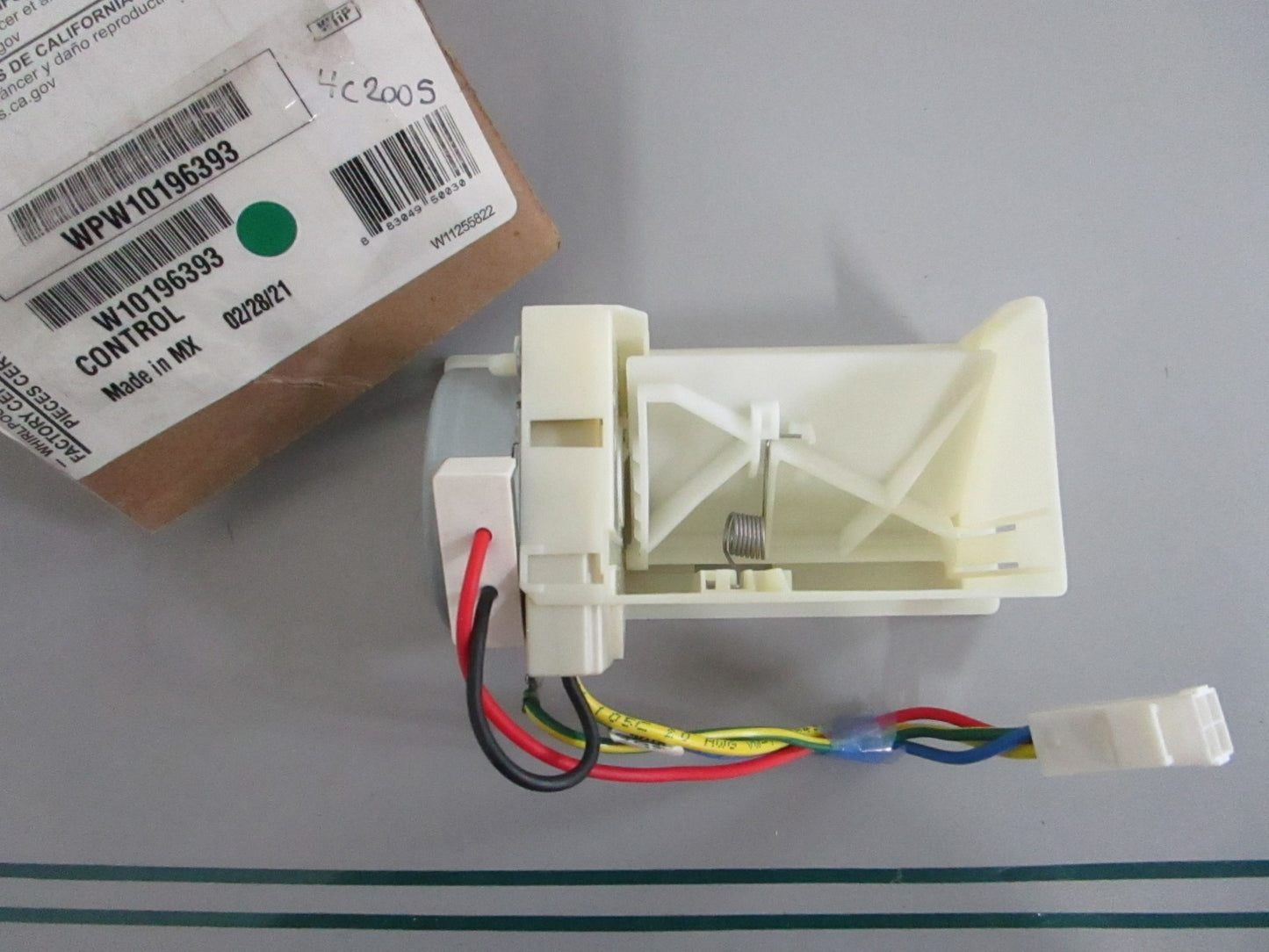 Whirlpool WPW10196393 Refrigerator Air Damper Control Assy NEW OEM 0820