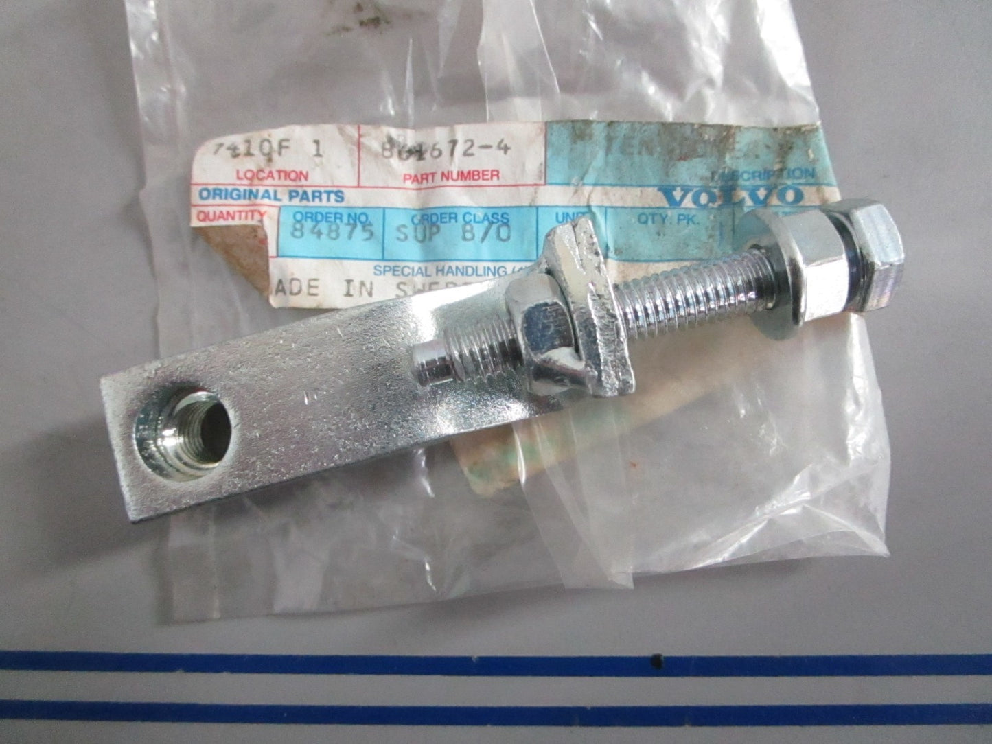 NEW OEM 861672 Volvo Penta Tensioner 0820