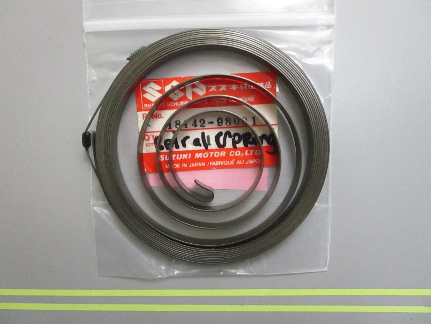 *NEW OEM* 0810 Suzuki Spiral Spring 18142-98001