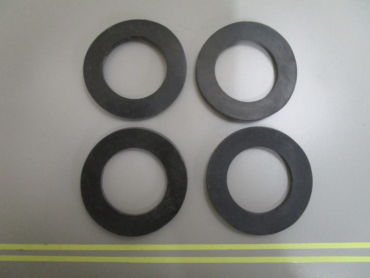 *NEW OEM* (LOT OF 4) 0810 Mercury Quicksilver Gasket 27-74856