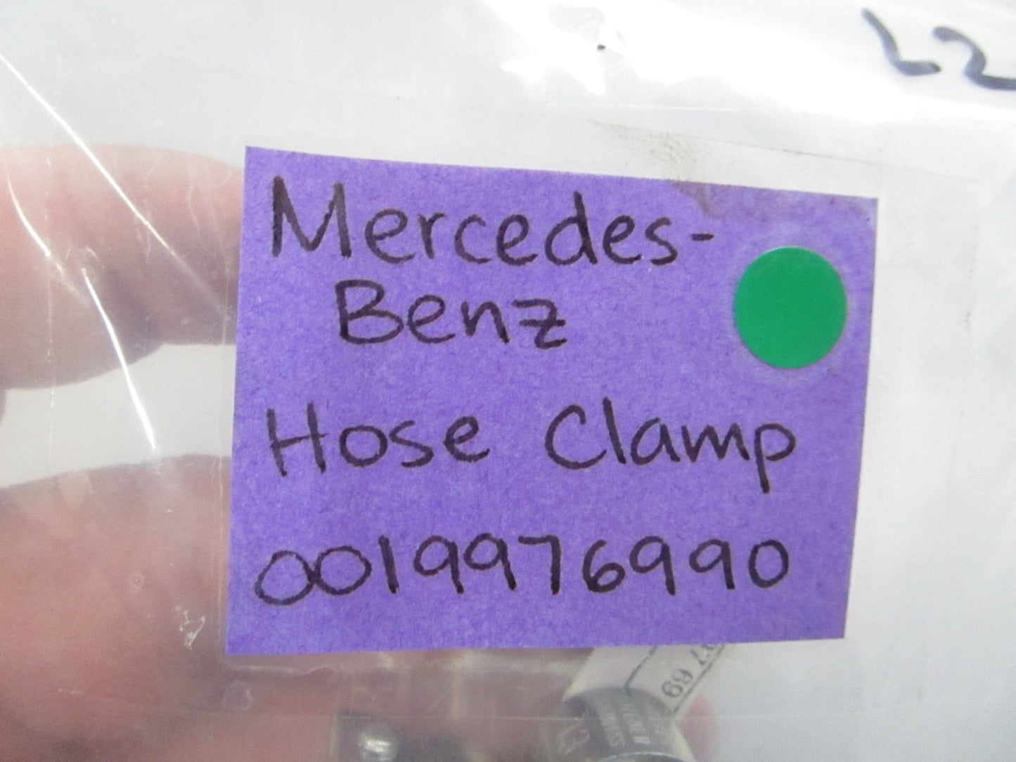 NEW OEM 0019976990 Mercedes-Benz Hose Clamp 0810