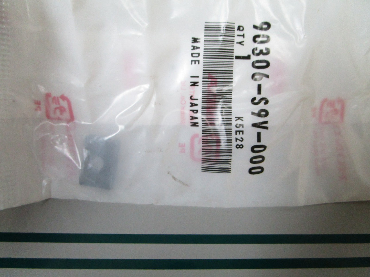 NEW OEM 90306-S9V-000 Honda Hinge Nut 0810