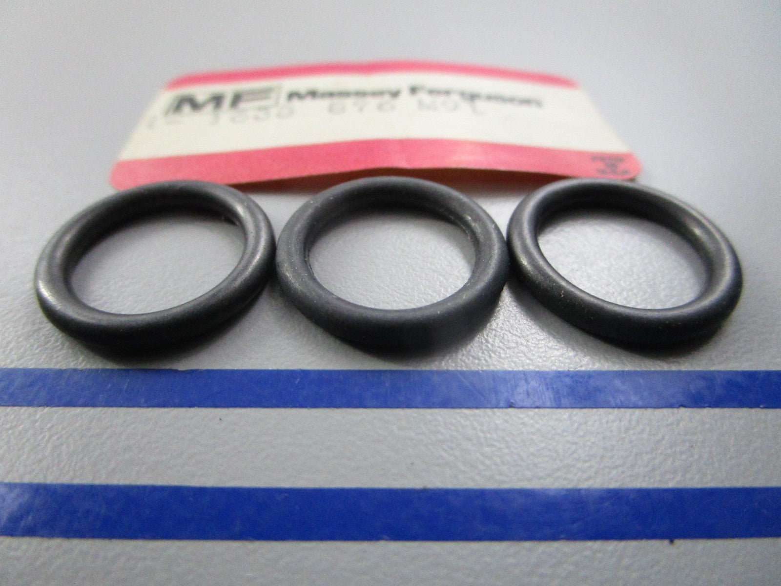 NEW OEM (LOT OF 3) 1635876M91 Massey Ferguson Oil Seal 0810