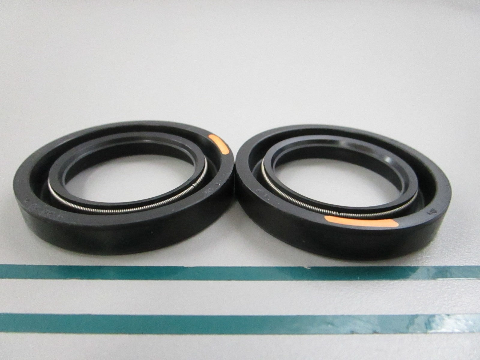 NEW OEM (LOT OF 2) 93101-28019-00 Yamaha Oil Seal 0810