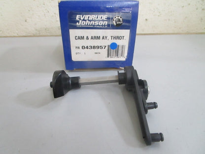 *NEW OEM* 0820 OMC Johnson Evinrude Throttle Cam & Arm Ay 438957 0438957