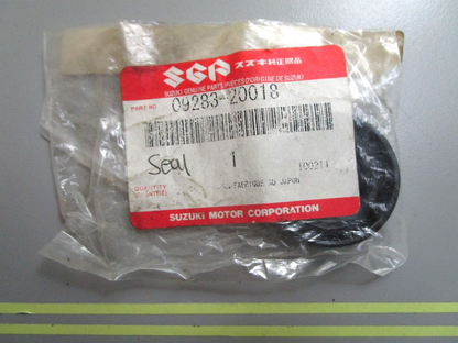 *NEW OEM* 0750 Suzuki OIL SEAL 09283-20018