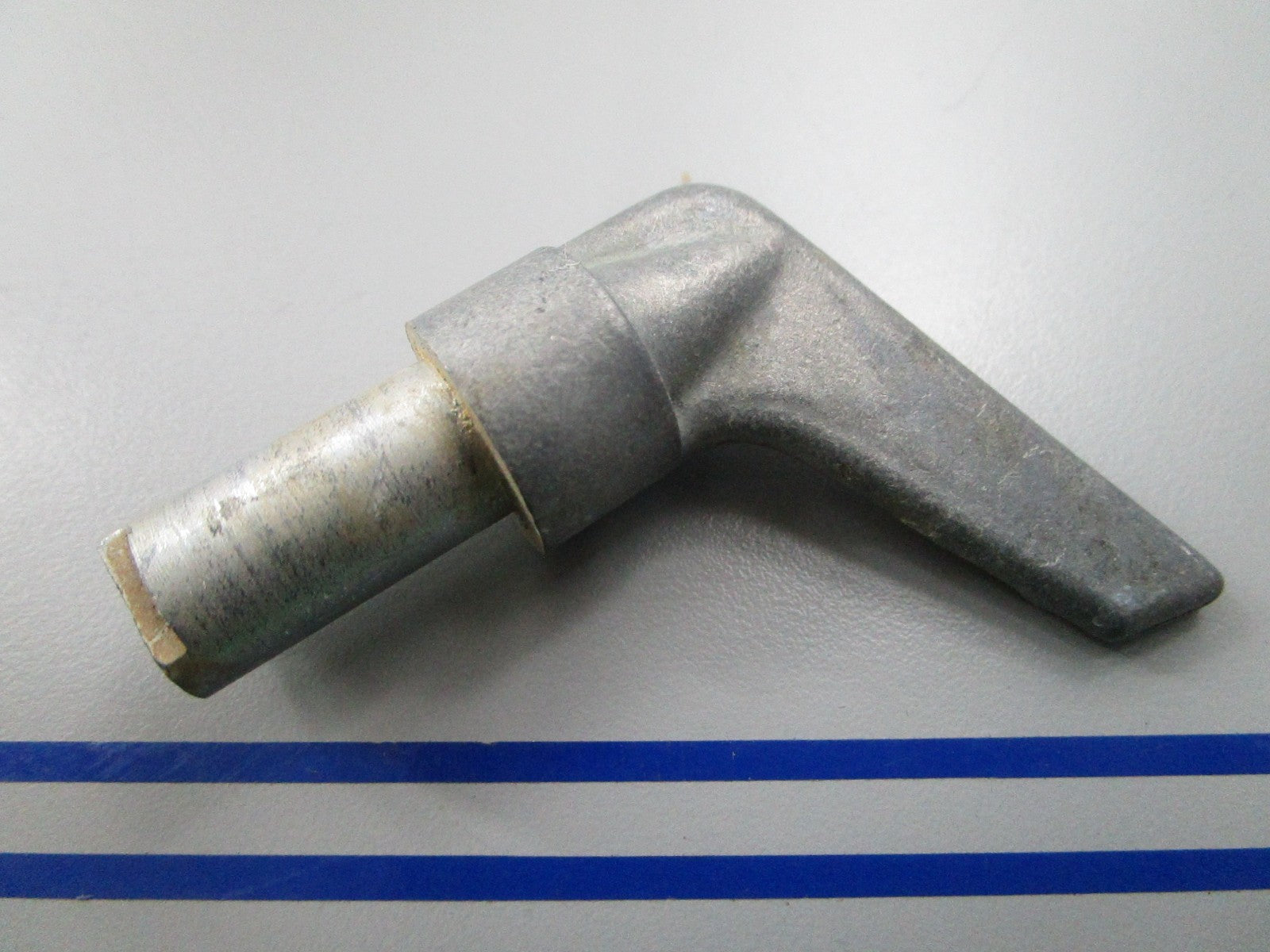 NEW OEM 308293 0308293 OMC Johnson Evinrude Handle 0810