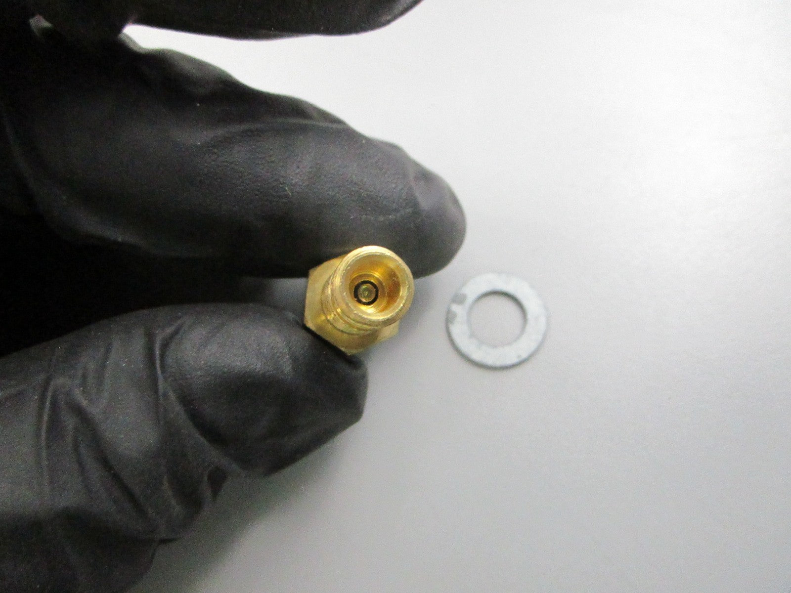 NEW OEM 632239 Tecumseh Power Screw 0810