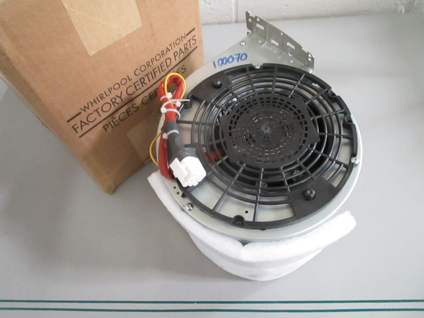 NEW OEM W10738514 Whirlpool Fan Motor 0820