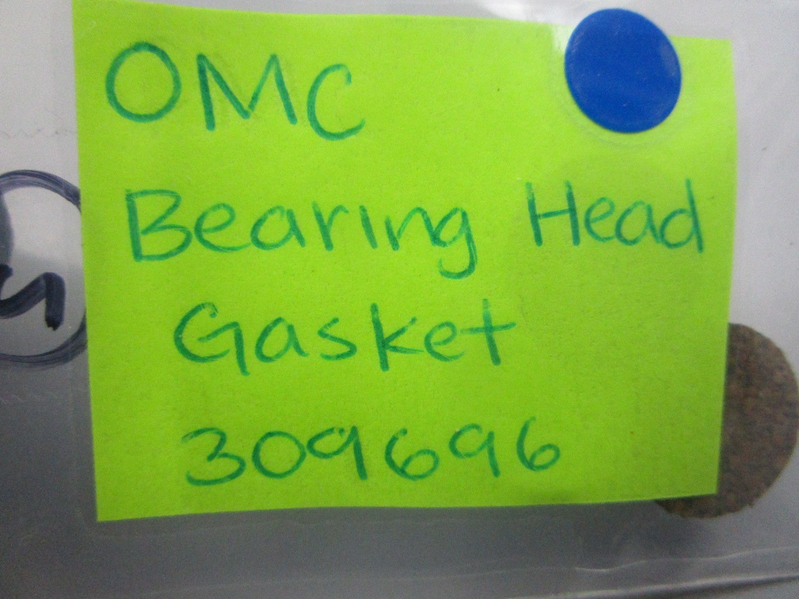 NEW OEM 309696 0309696 OMC Johnson Evinrude Bearing Head Gasket 0810