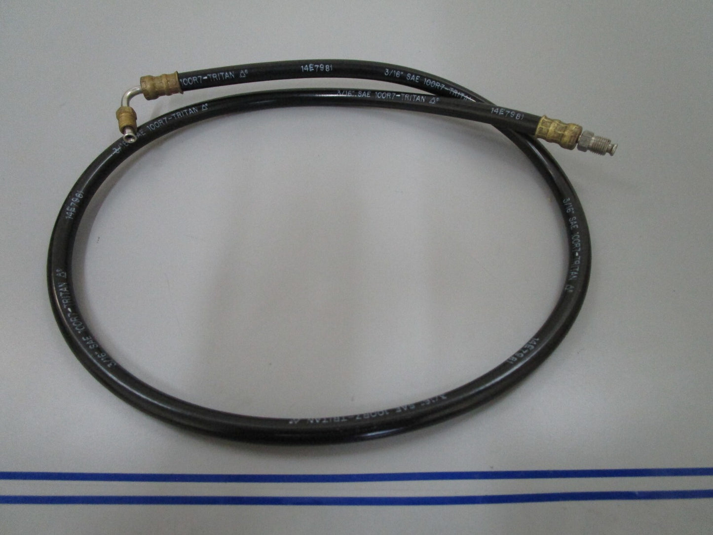 *NEW OEM* 0810 OMC Johnson Evinrude Hydraulic Line 982376 0982376