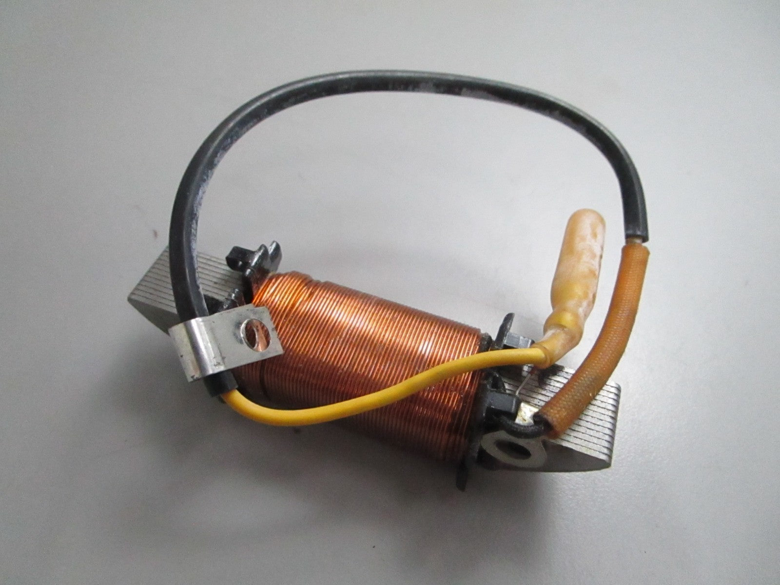 *NEW OEM* 0820 Suzuki Charging Coil 32200-98301