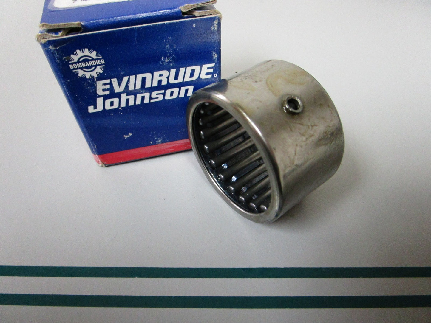 NEW OEM 393896 0393896 OMC Johnson Evinrude Bearing Assembly 0810