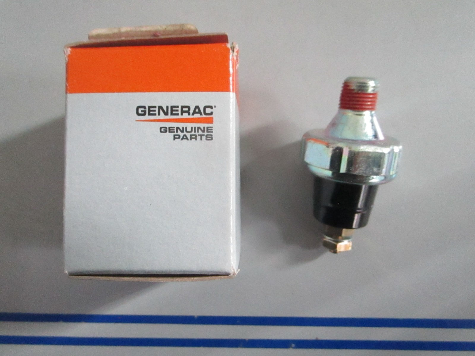 NEW OEM G099236 Generac 8PSI Oil Pressure Switch 0820
