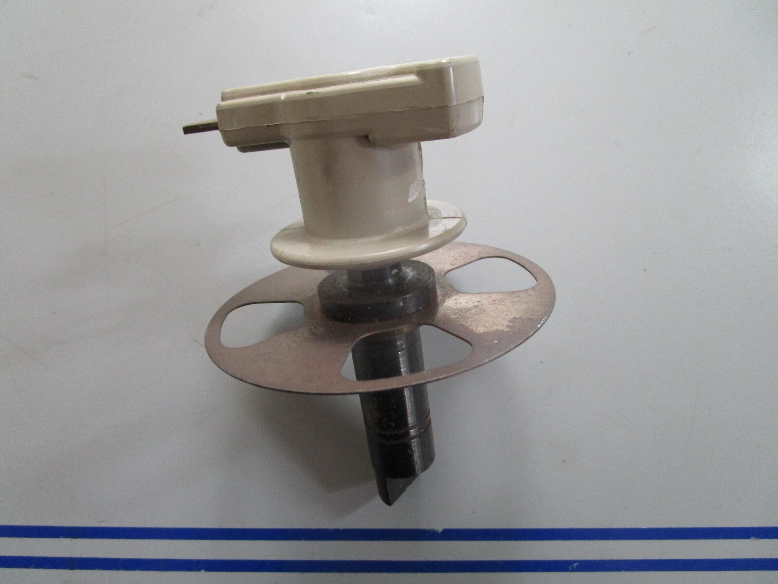 *NEW OEM* 0820 Mercury Quicksilver Rotor Shaft Assy 393-2921A5