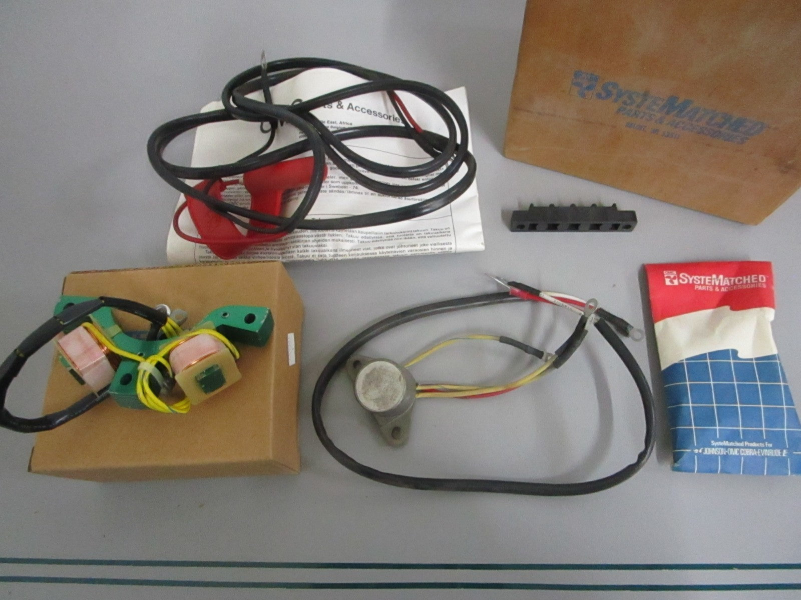 NEW OEM 175271 0175271 OMC Johnson Evinrude Battery Charging Kit 0820