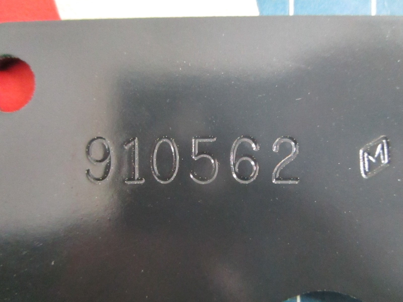 NEW OEM 910652 0910652 OMC Johnson Evinrude Plate 0820