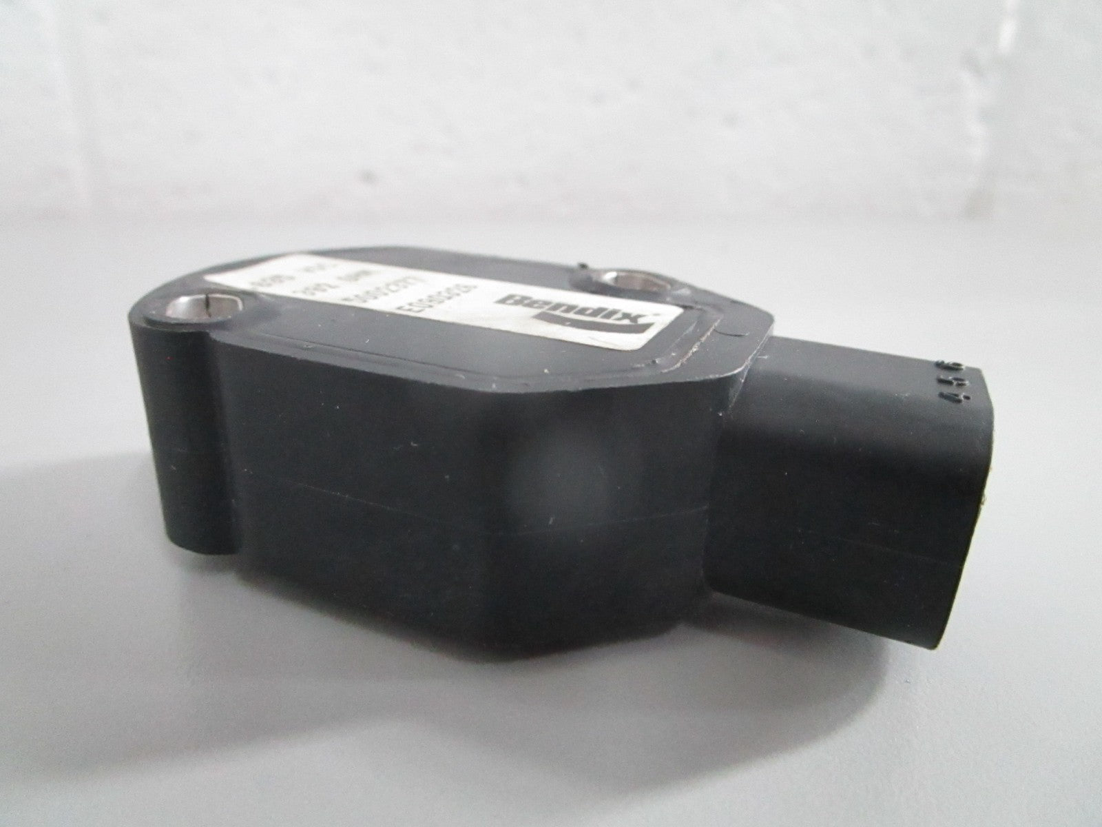 NEW OEM K128499 5002377 Bendix Sensor 0820