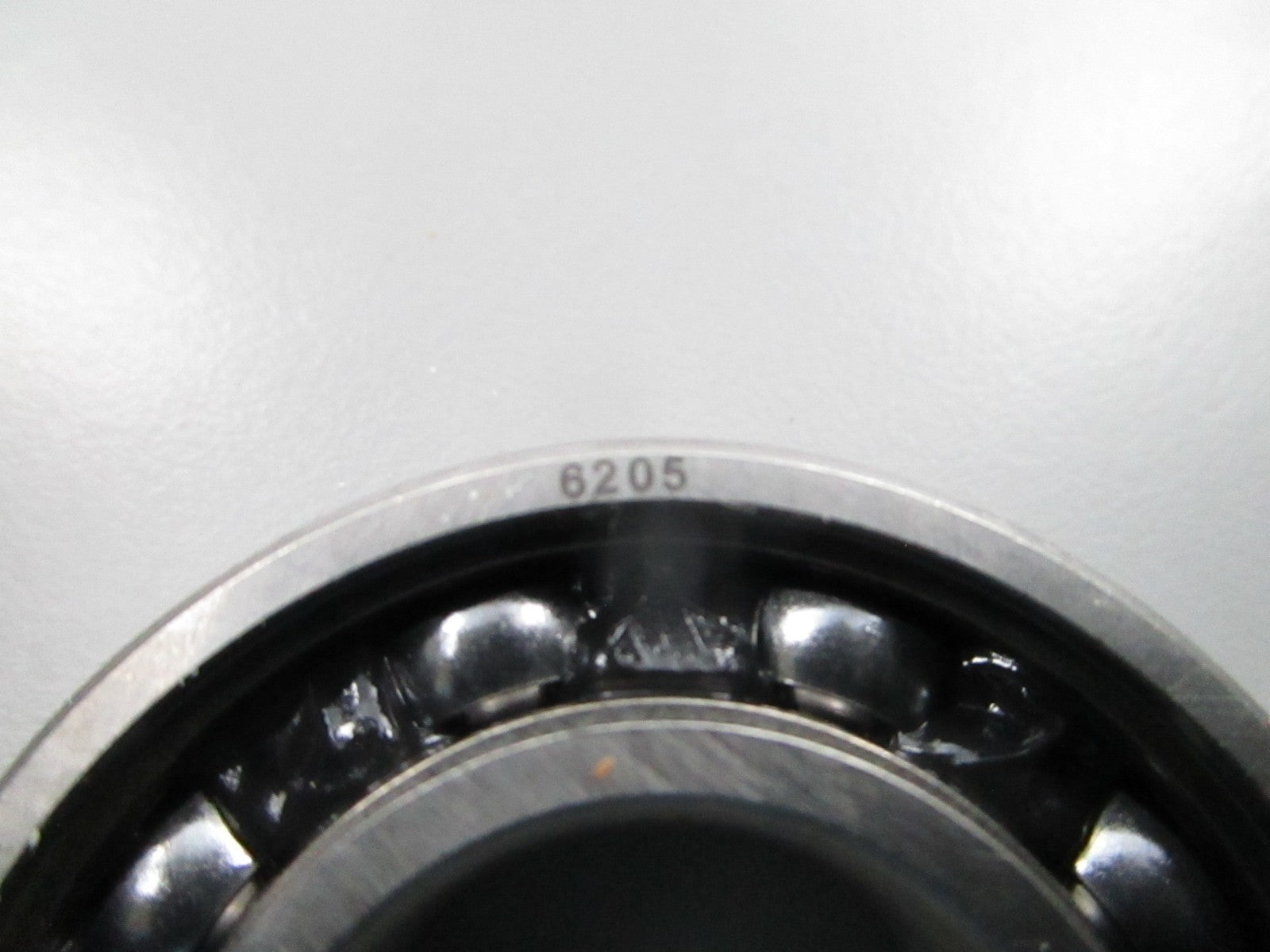 NEW OEM M169375 John Deere Ball Bearing 0810